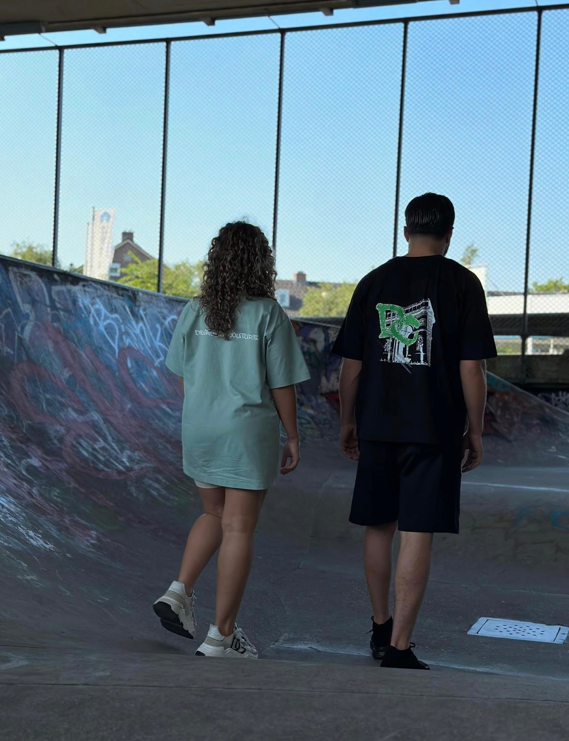 Oversized Black T-shirt with green DC details