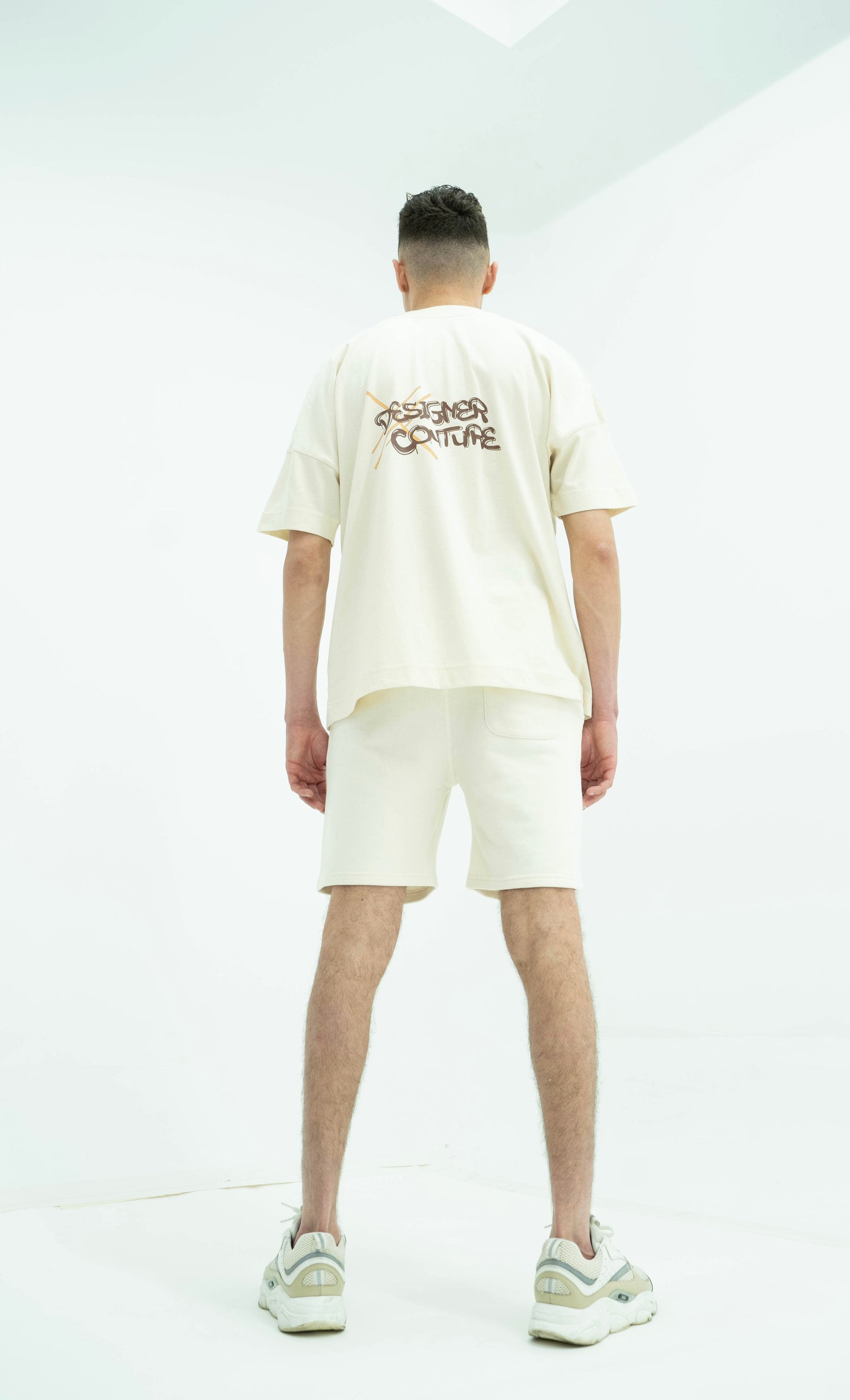 Sweatshort Naturel with Brown details